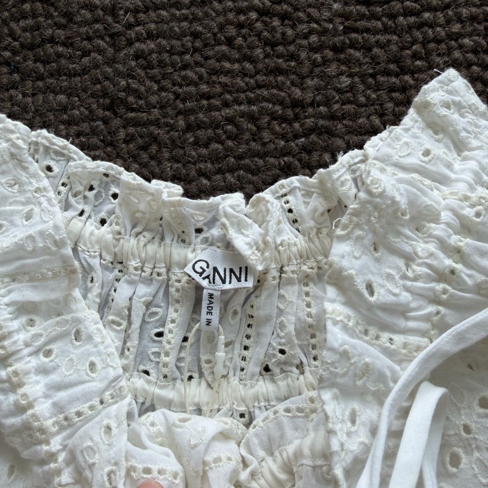 Ganni White Broderie Eyelet Mini Skirt - Picture 3 of 5